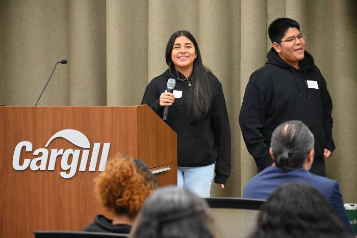 Two students from Washington Tech present at Cargill HQ for our 3DE Culminating Event in November 2024